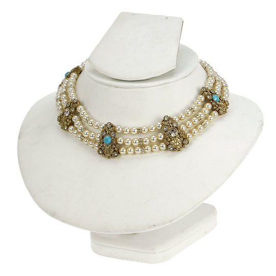 Sujana Collar Necklace